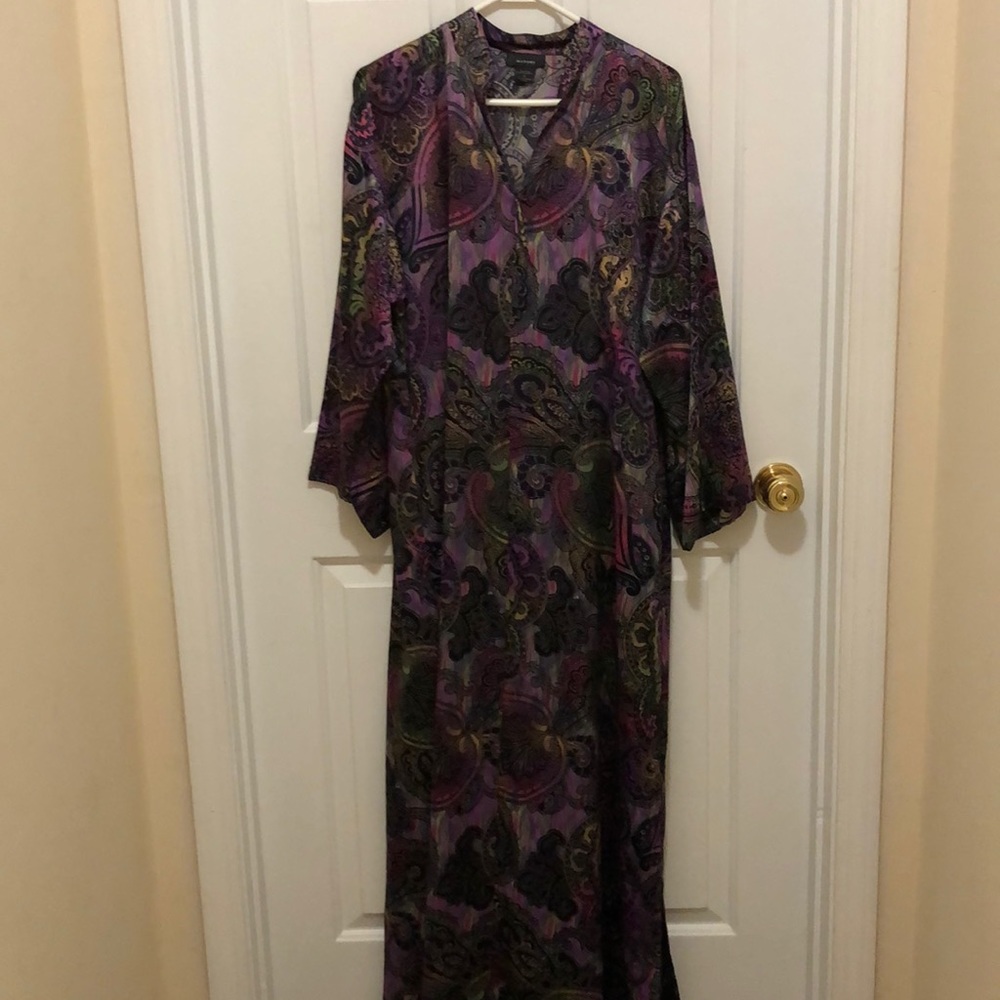 Women’s lounge & night wear